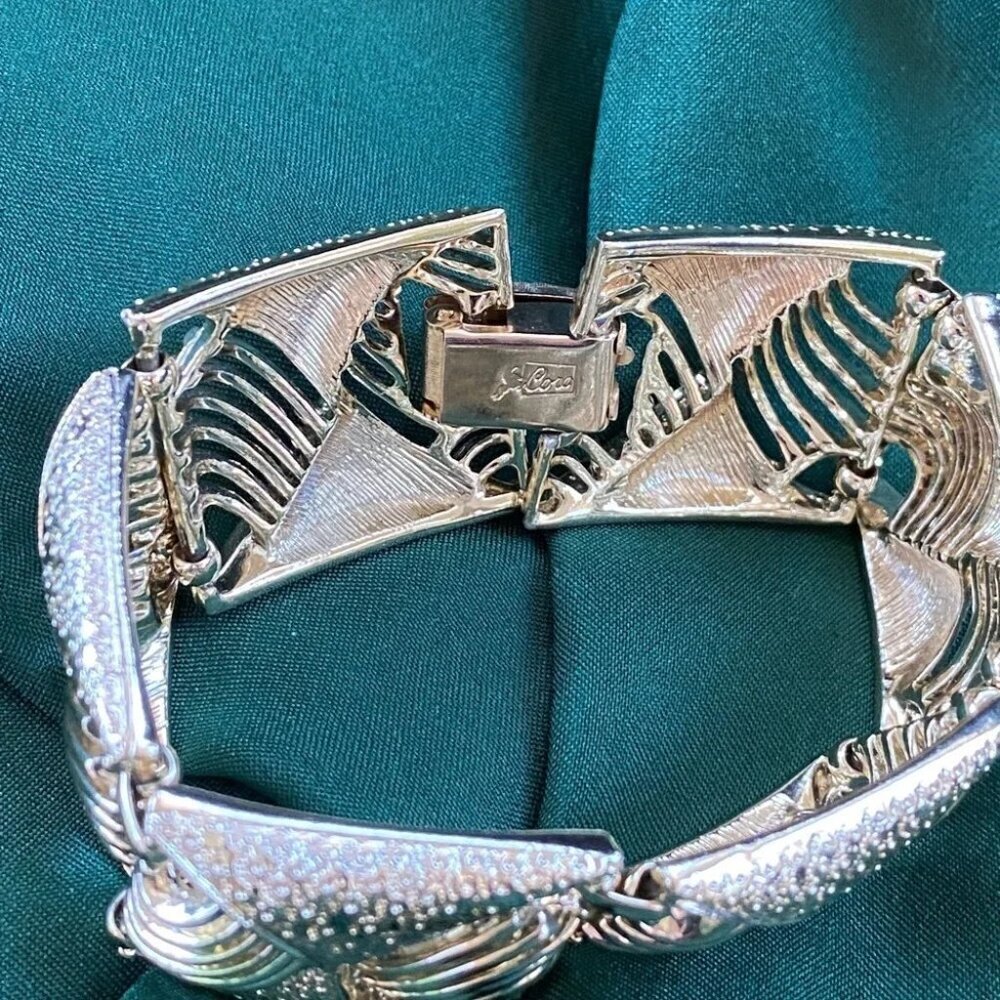 Coro Pegasus Art Deco Brushed Gold Tone Bracelet - Picture 6 of 8